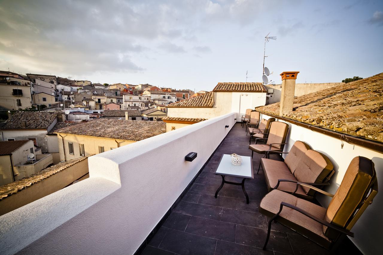 La Casa Nel Borgo Antico Hotel Melfi Eksteriør billede