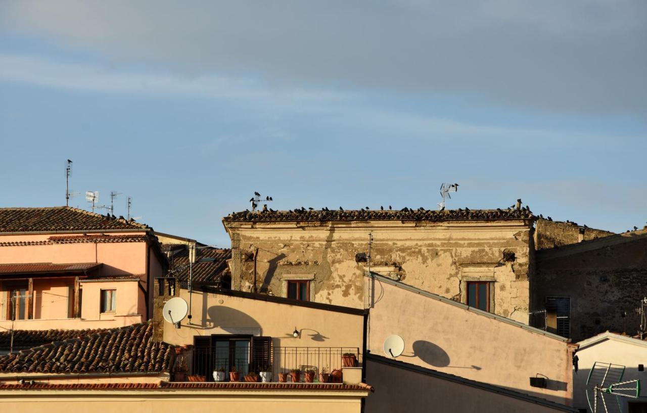 La Casa Nel Borgo Antico Hotel Melfi Eksteriør billede